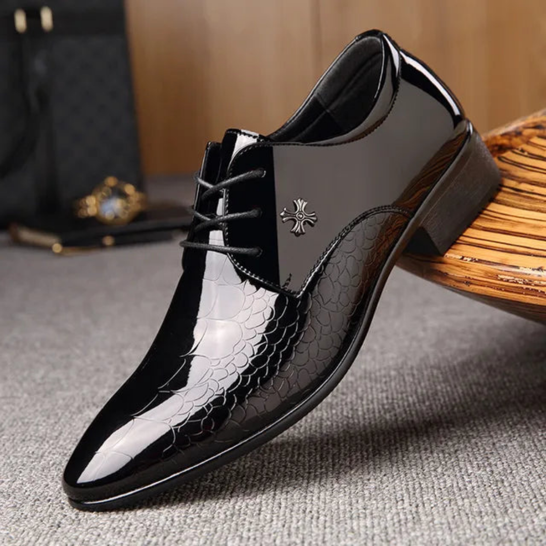 Glänzende Anzugschuhe Formeller Schnürstil Herren Winter