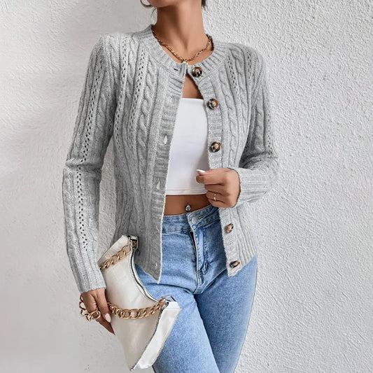Zopfstrick Strickjacke Mit Auffälligen Knöpfen