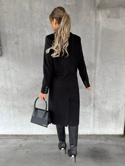 Eleganter Langer Beiger Wollmantel Für Damen