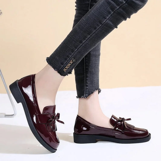 Klassische Leder-Loafers mit Quasten-Detail für Frauen